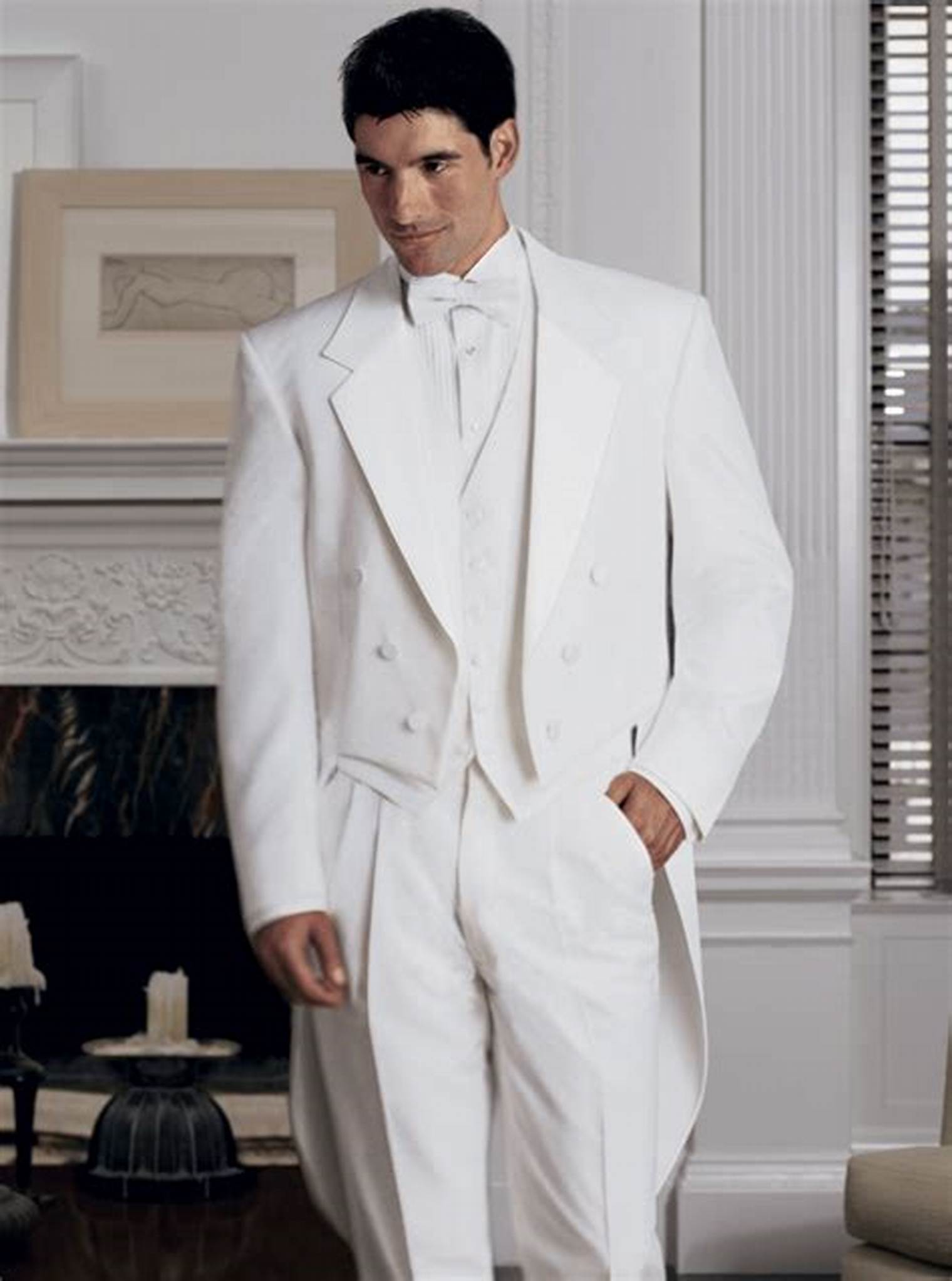White Men's 3 Pieces Tailcoat  - огляд і ціна Men'S Formal Wear